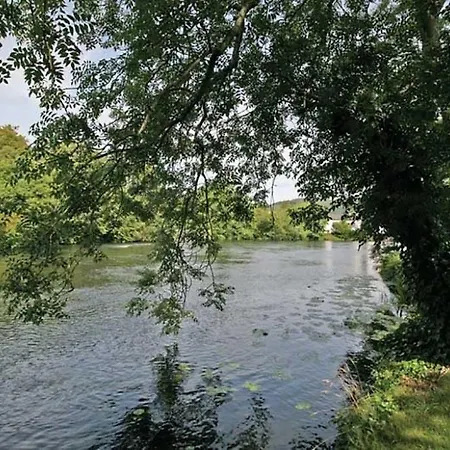Holiday home Riverbank Hideaway Newby Bridge